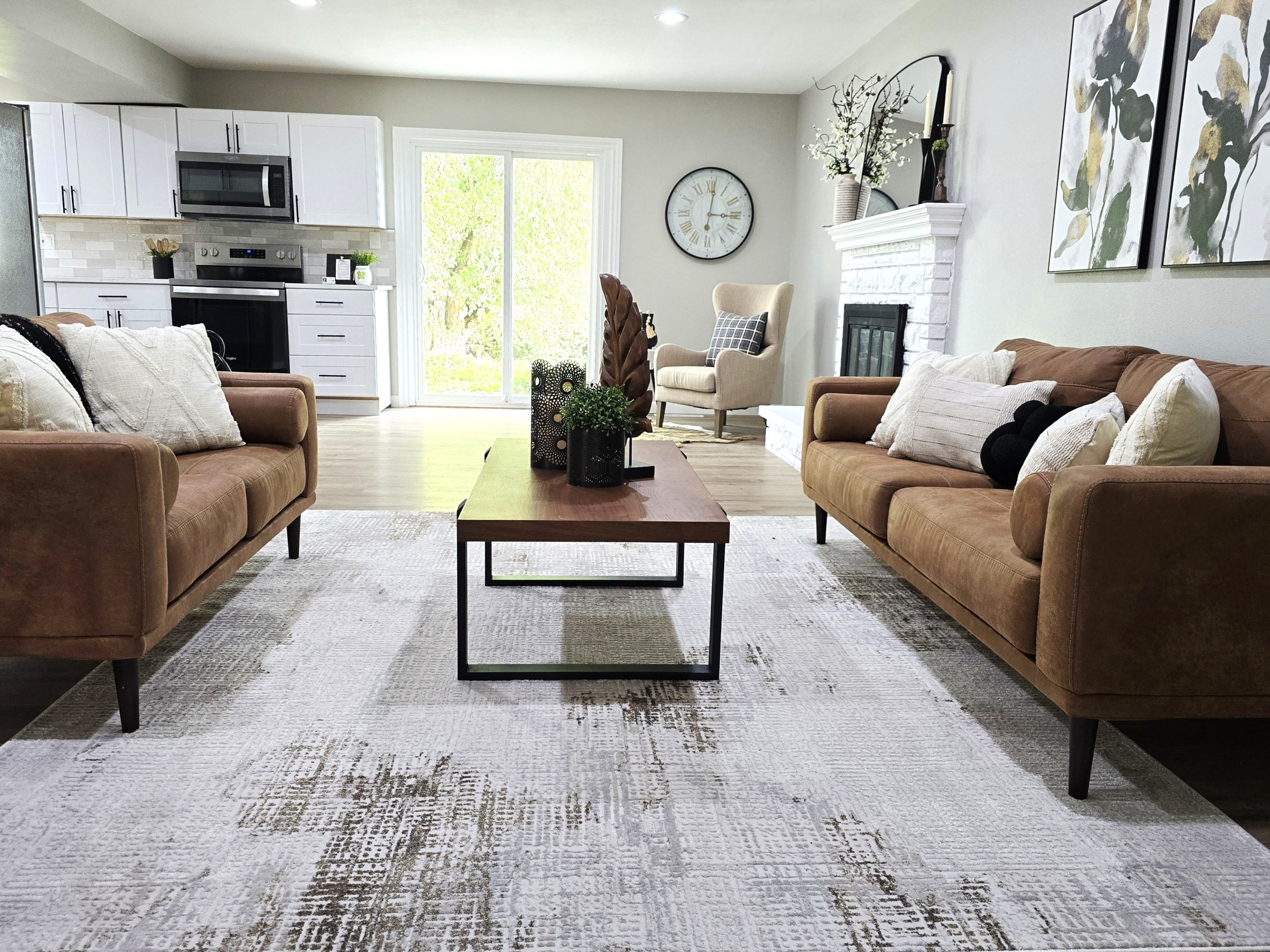 Front Range Stage Interior Staging